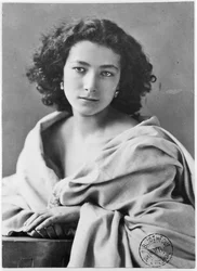 Sarah Bernhardt (1844-1923) i kostyme, ca. 1860